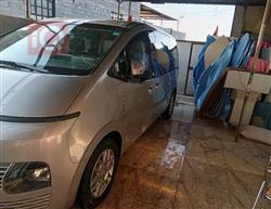 هیوندای ستاریا